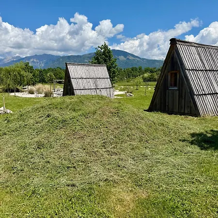 Camp Garden Park-Pitches And Tents Radovljica Exterior photo